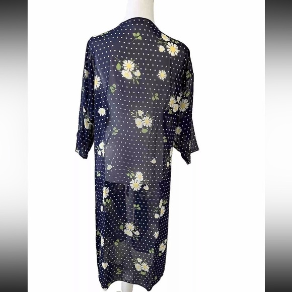 LulaRoe ☀️Navy Daisy Print Open Front Kaftan or Swimsuit Cover Up Small - Picture 5 of 5